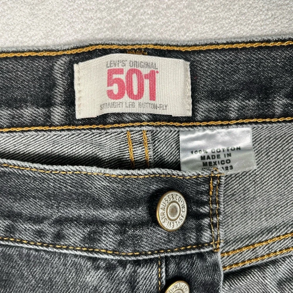 Levis 501 Mens Vintage Original Straight Leg Button Fly Black Denim Jeans 40x32